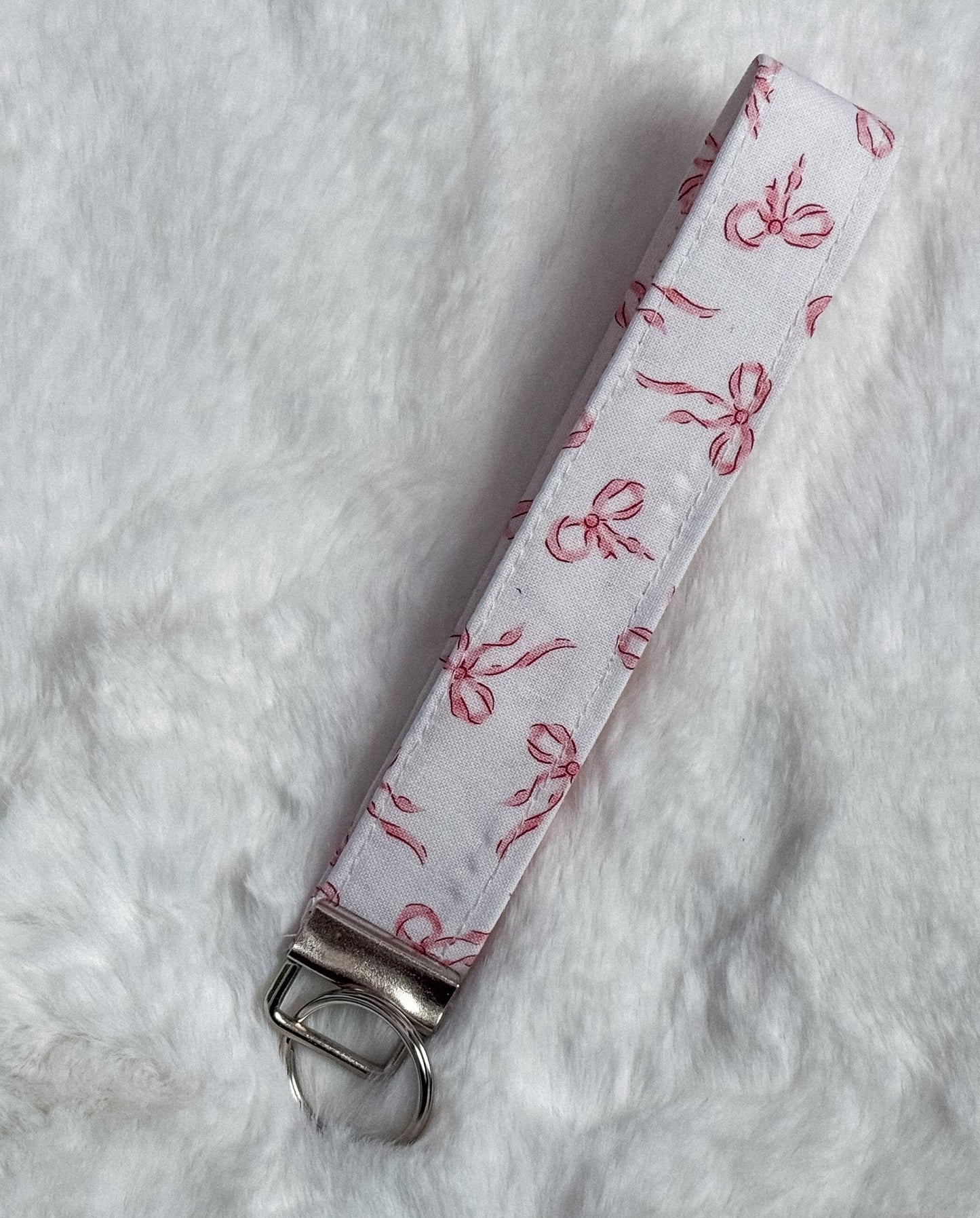 Pretty in Pink Bows Keychain Wristlet ๐