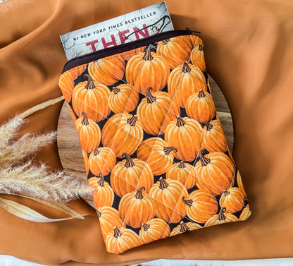Pumpkin Patch – Quilted Book & Kindle Sleeve