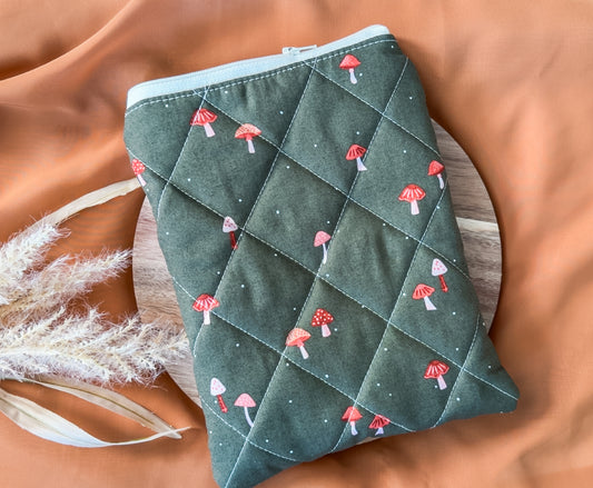 Woodland Whimsy – Quilted Kindle Sleeve