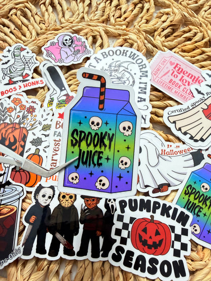 Spooky Sips – Sticker